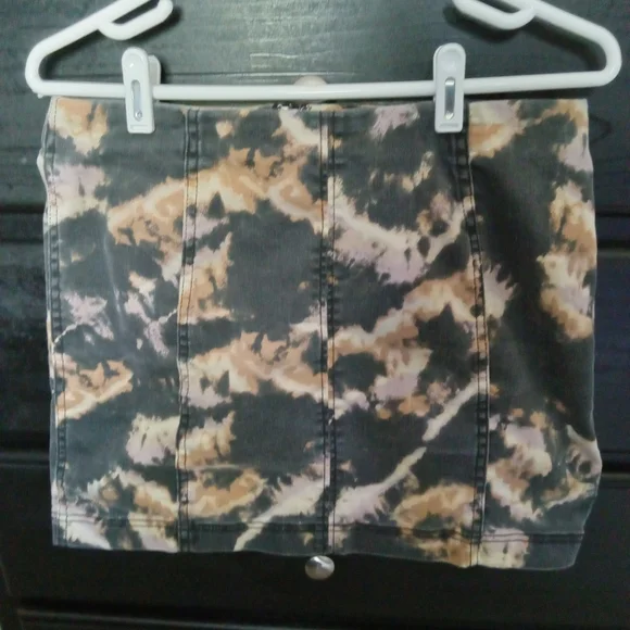 Free People Modern Black Tie Dye Denim Panel Mini Skirt Sz 12 - Picture 4 of 5